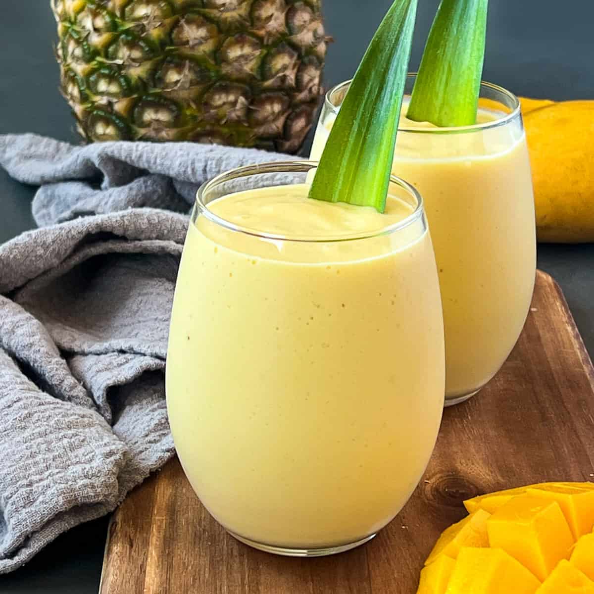 Tropical Mango Pineapple Smoothie