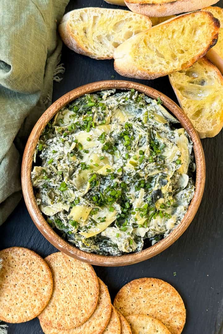 Easy Vegan Spinach and Artichoke Dip